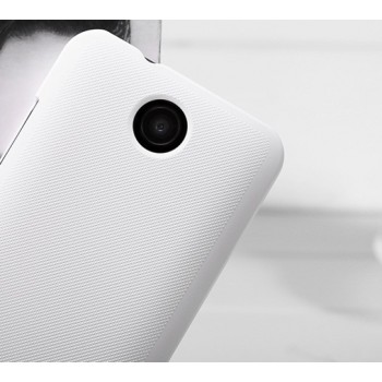 Пластиковый матовый премиум чехол для HTC Desire 300 Белый