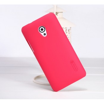 Пластиковый матовый премиум чехол для HTC Desire 700 Красный