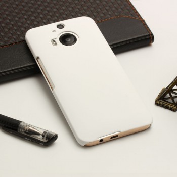 Пластиковый матовый непрозрачный чехол для HTC One M9+ Белый