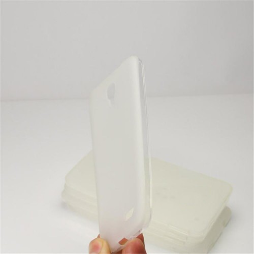 Силиконовый матовый полупрозрачный чехол для Alcatel One Touch Idol, цвет Белый