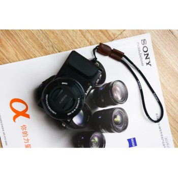 Ремешок для фотоаппарата с кожаными вставками Sony Cyber-shot DSC-RX1/RX1R Коричневый