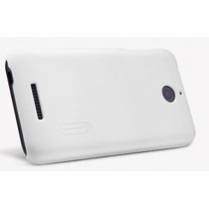 Пластиковый матовый нескользящий премиум чехол для HTC Desire 510 Белый