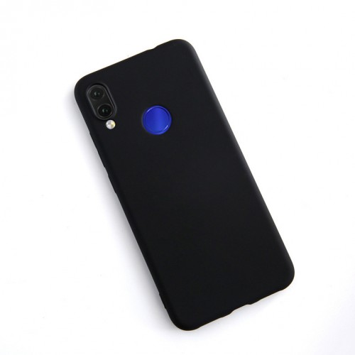 Силиконовый матовый непрозрачный чехол с нескользящим софт-тач покрытием для Xiaomi Mi Play, цвет Черный