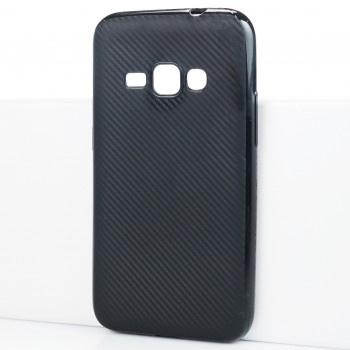 Силиконовый матовый непрозрачный чехол с текстурным покрытием Карбон для Samsung Galaxy J1 (2016) Черный