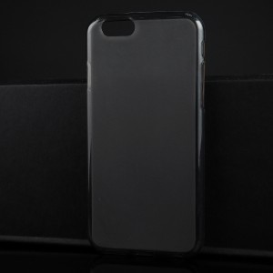 Силиконовый матовый полупрозрачный чехол для Iphone 6/6s Черный