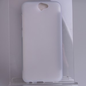 Силиконовый матовый полупрозрачный чехол для HTC One A9  Белый