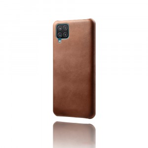Пластиковый непрозрачный матовый чехол с текстурным покрытием Кожа для Samsung Galaxy A12/M12 Коричневый
