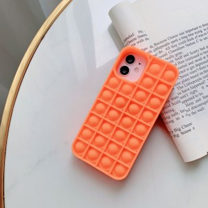 Силиконовый чехол антистресс-игрушка Pop It (Simple dimple) для Iphone 11 Оранжевый