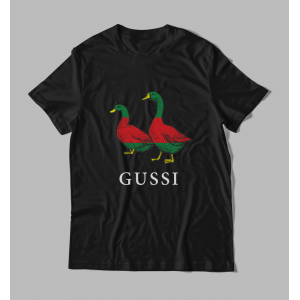 Женская футболка с принтом GUSSI Черный